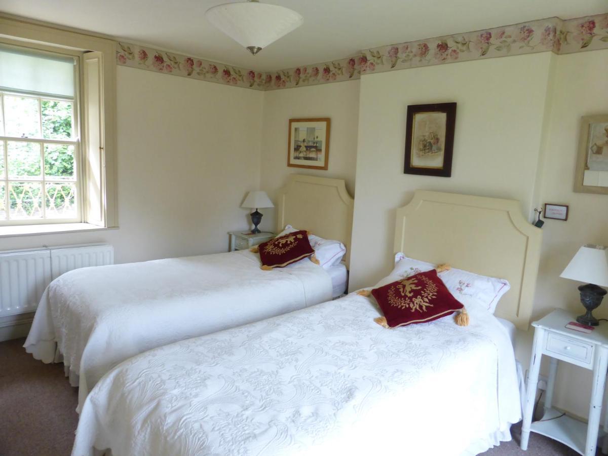 Dolphin House Bed & Breakfast Batheaston Ngoại thất bức ảnh